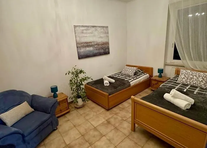 Appartement Elsasser Haus - 2 Zimmer, 4 Betten, 5 Personen, Kontaktloses Einchecken, Netflix Wuppertal